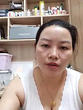 Snapshot of Jennie_dogy chatting on 06/23/26, 01:58 Jennie dogy online show from 06/23/26, 01:58