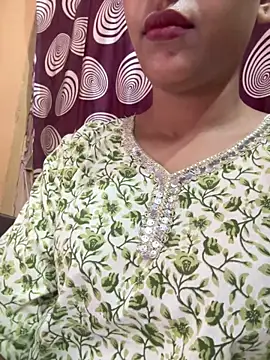 komalsharma99 online show from 05/22/26, 08:32