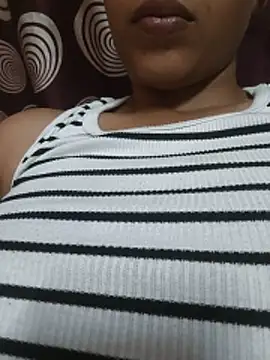komalsharma99 online show from 06/02/26, 05:26
