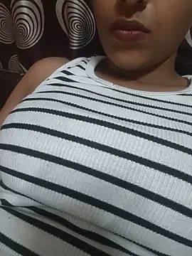 komalsharma99 online show from 06/05/26, 05:18