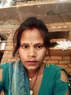 Snapshot of Hot_ree64 chatting on 02/20/26, 06:26 Hot ree64 online show from 02/20/26, 06:26