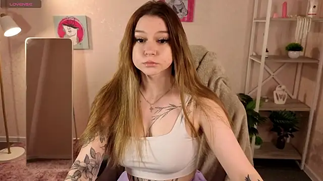 Snapshot of Amy_Davisss chatting on 02/27/26, 01:05 Amy Davisss online show from 02/27/26, 01:05