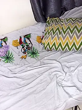 Snapshot of Sisy2026 chatting on 02/25/26, 04:49 Sisy2026 online show from 02/25/26, 04:49