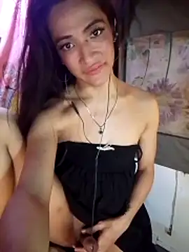 Snapshot of GeorginaLove09 chatting on 05/16/26, 07:45 GeorginaLove09 online show from 05/16/26, 07:45