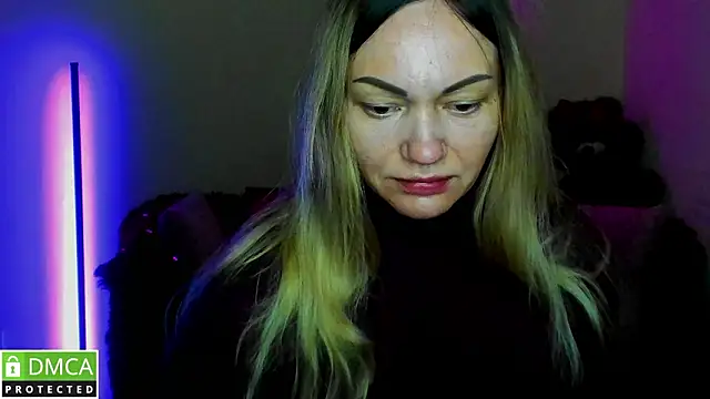 Snapshot of BlondMikey22 chatting on 03/04/26, 06:19 BlondMikey22 online show from 03/04/26, 06:19