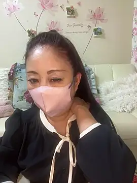 Snapshot of Nokaze-LOVE chatting on 03/01/26, 09:22 Nokaze-LOVE online show from 03/01/26, 09:22