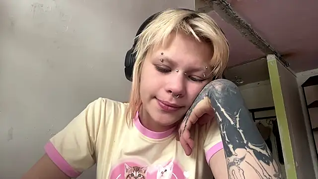 MeowMixer online show from 02/07/26, 09:13