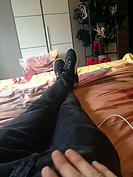 Snapshot of LASCHIAVA6TV72 chatting on 03/01/26, 02:30 LASCHIAVA6TV72 online show from 03/01/26, 02:30