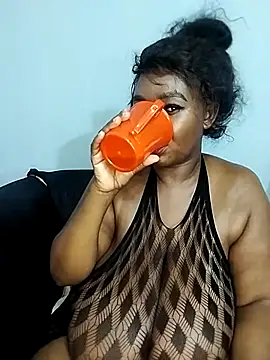 Snapshot of MissConniexxx chatting on 02/27/26, 09:04 MissConniexxx online show from 02/27/26, 09:04