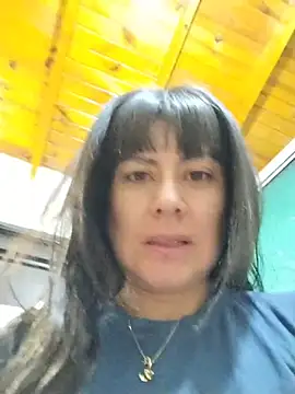Lyonette reading1 online show from 05/16/26, 08:44