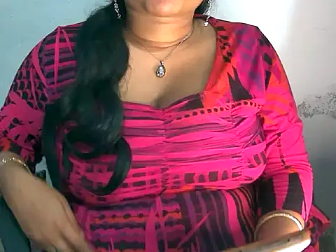 Saniya K2 online show from 04/18/26, 03:38