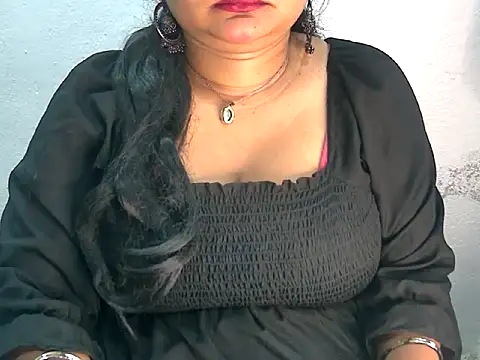 Saniya K2 online show from 06/28/26, 04:24