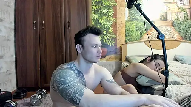 Snapshot of _littleangie_ chatting on 02/05/26, 12:37 littleangie online show from 02/05/26, 12:37