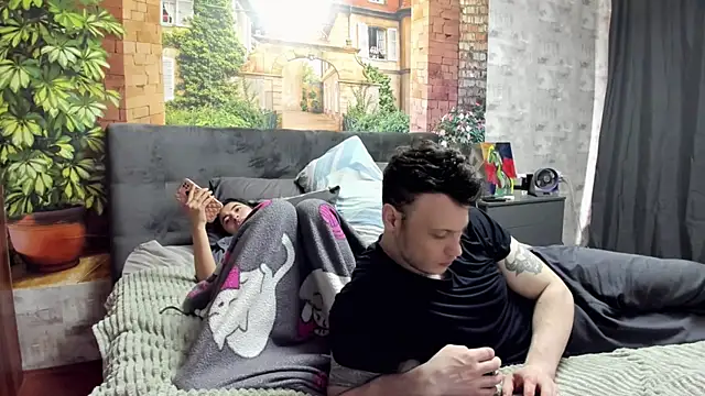  littleangie  online show from 06/02/26, 01:29