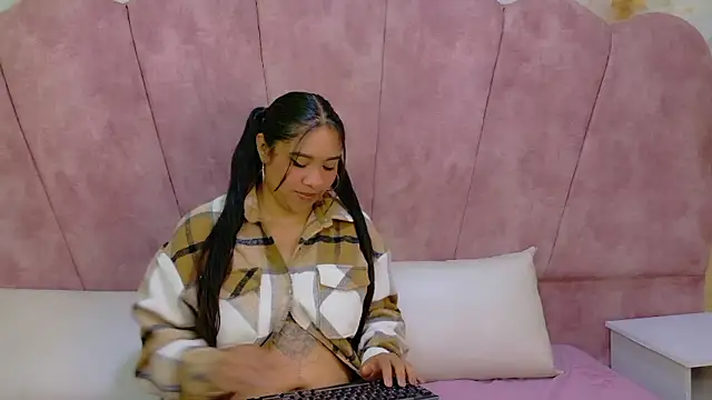 Snapshot of SasshaSpicy chatting on 02/06/26, 11:57 SasshaSpicy online show from 02/06/26, 11:57