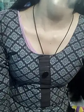 Sexy-Raziya69 online show from 02/07/26, 07:56