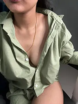 godessoflust online show from 05/20/26, 08:04