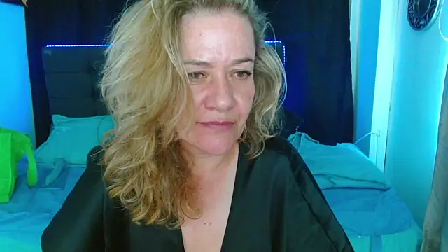 andreea xx online show from 02/10/26, 01:59