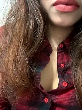 riya sharma11 online show from 04/04/26, 08:28