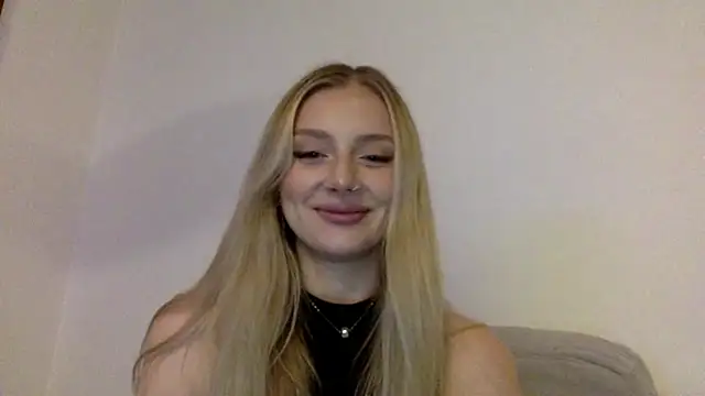 Snapshot of MayaWetDream chatting on 02/12/26, 08:48 MayaWetDream online show from 02/12/26, 08:48