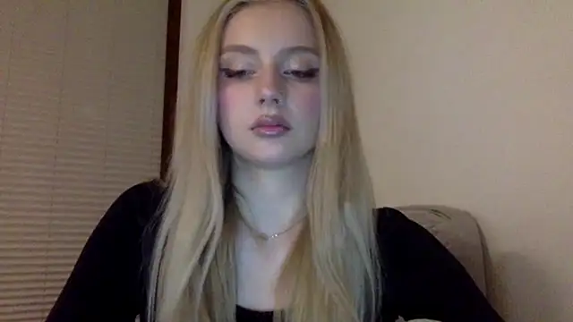 MayaWetDream online show from 03/23/26, 08:02