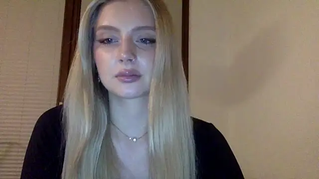 MayaWetDream online show from 04/07/26, 07:47