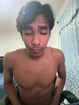 Snapshot of Pedestal_diamant chatting on 02/27/26, 12:10 Pedestal diamant online show from 02/27/26, 12:10