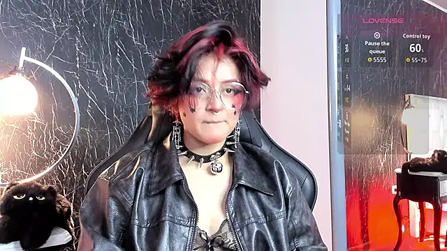 YuuMiko online show from 04/02/26, 12:36