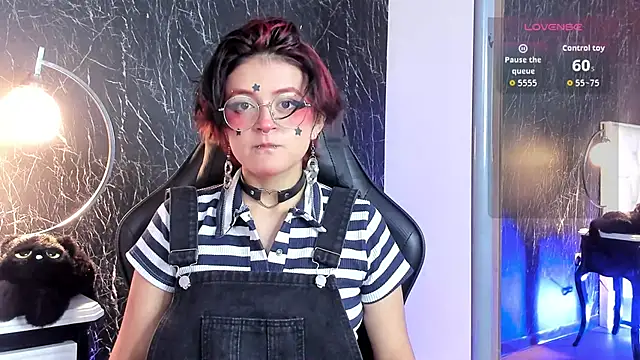 YuuMiko online show from 04/08/26, 01:00