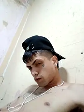 Snapshot of CubanoxxxSex chatting on 03/03/26, 12:39 CubanoxxxSex online show from 03/03/26, 12:39