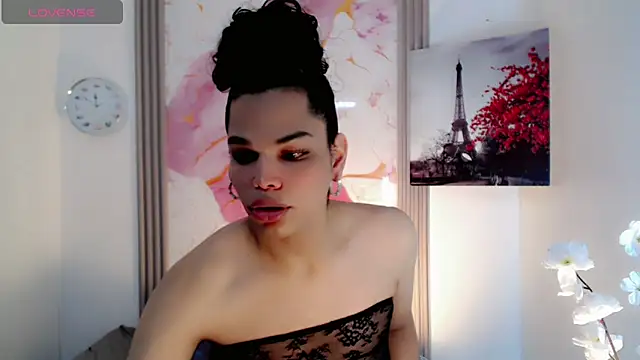 Snapshot of Zonce_shimer chatting on 05/11/26, 07:33 Zonce shimer online show from 05/11/26, 07:33