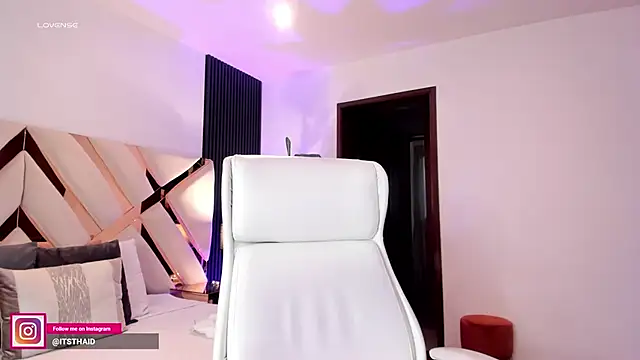 missthailand  online show from 02/26/26, 10:20