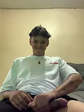 Snapshot of seucasal chatting on 03/03/26, 07:31 seucasal online show from 03/03/26, 07:31