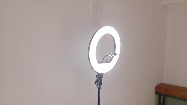 Snapshot of FernandaBrown__ chatting on 02/15/26, 12:36 FernandaBrown online show from 02/15/26, 12:36