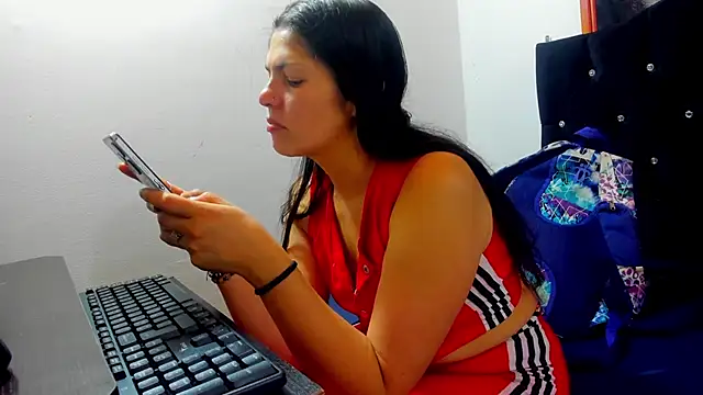 ari le online show from 02/09/26, 04:00