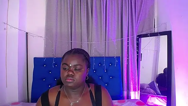 Snapshot of neighbor-ebony chatting on 07/03/26, 03:24 neighbor-ebony online show from 07/03/26, 03:24