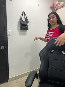 big booty girl online show from 03/01/26, 12:01