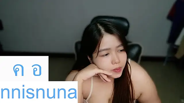 Snapshot of nunanunanuna chatting on 06/16/26, 06:43 nunanunanuna online show from 06/16/26, 06:43