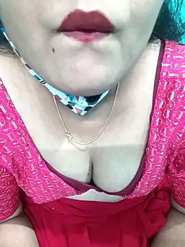 Snapshot of Tamilkannadacouple chatting on 03/01/26, 04:31 Tamilkannadacouple online show from 03/01/26, 04:31