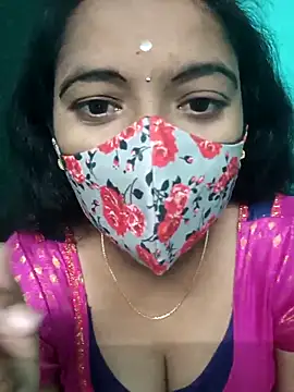 Snapshot of Tamilkannadacouple chatting on 03/03/26, 03:51 Tamilkannadacouple online show from 03/03/26, 03:51