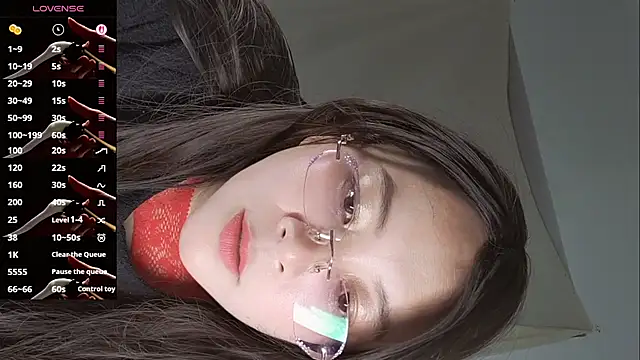 vivi523 online show from 03/26/26, 12:22