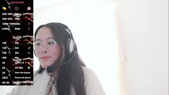 vivi523 online show from 03/28/26, 06:02