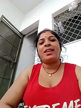 Horney Bhabhi online show from 05/05/26, 12:13