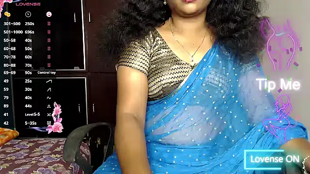 Snapshot of VixenNandhu chatting on 02/27/26, 05:24 VixenNandhu online show from 02/27/26, 05:24