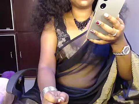 VixenNandhu online show from 07/08/26, 06:01