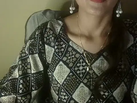 Snapshot of Mehaak_ chatting on 05/14/26, 04:36 Mehaak online show from 05/14/26, 04:36