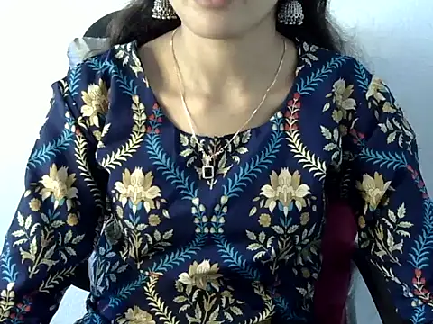 Snapshot of Mehaak_ chatting on 08/06/26, 06:37 Mehaak online show from 08/06/26, 06:37