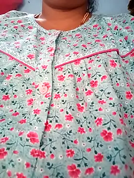 Snapshot of kannadagirlramya chatting on 07/12/26, 11:23 kannadagirlramya online show from 07/12/26, 11:23