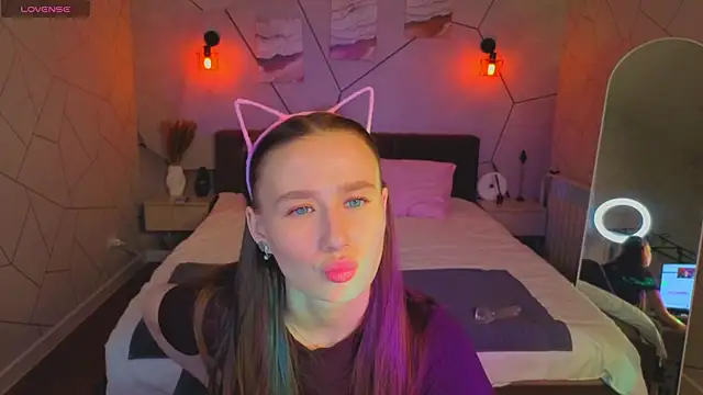  Kiki angel  online show from 03/20/26, 09:47