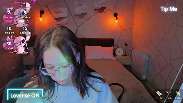  Kiki angel  online show from 04/12/26, 01:21